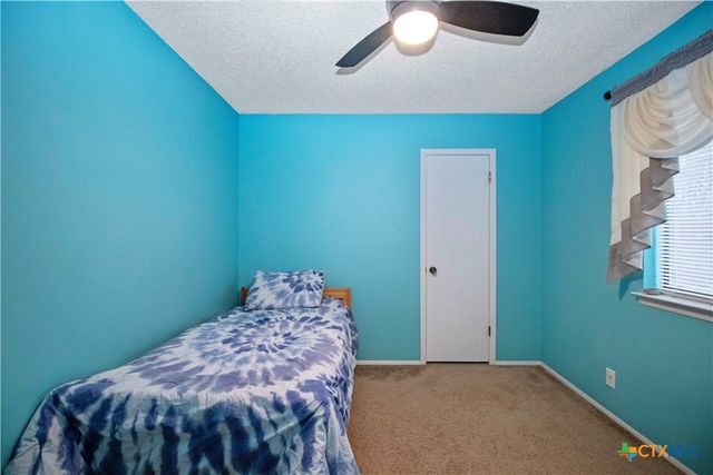 1609 Woodhill Drive, Round Rock, TX 78681