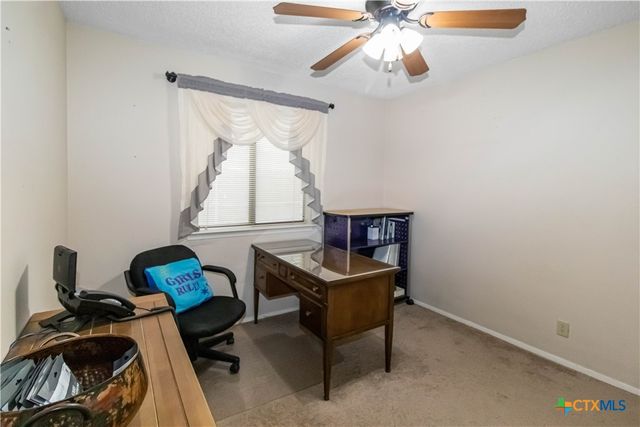 1609 Woodhill Drive, Round Rock, TX 78681