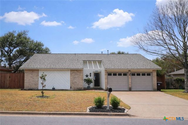 1609 Woodhill Drive, Round Rock, TX 78681