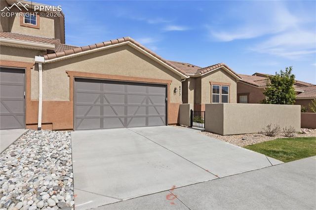 8473 Grand Peak Vista Point, Colorado Springs, CO 80920