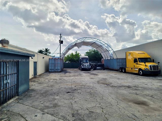 2216 N 20th Avenue, Hollywood, FL 33020