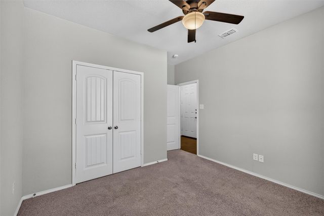5709 Del Rey Drive, Denton, TX 76208
