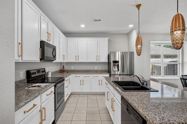 5709 Del Rey Drive, Denton, TX 76208