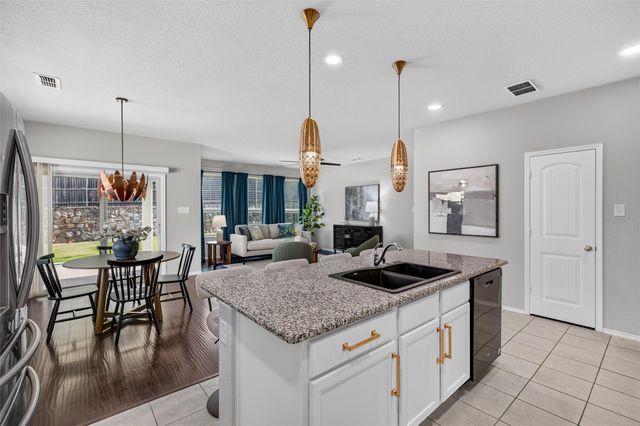 5709 Del Rey Drive, Denton, TX 76208