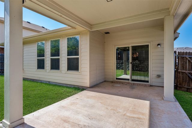 5709 Del Rey Drive, Denton, TX 76208
