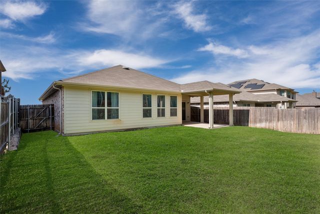 5709 Del Rey Drive, Denton, TX 76208