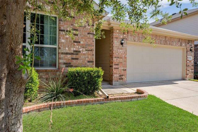 5709 Del Rey Drive, Denton, TX 76208