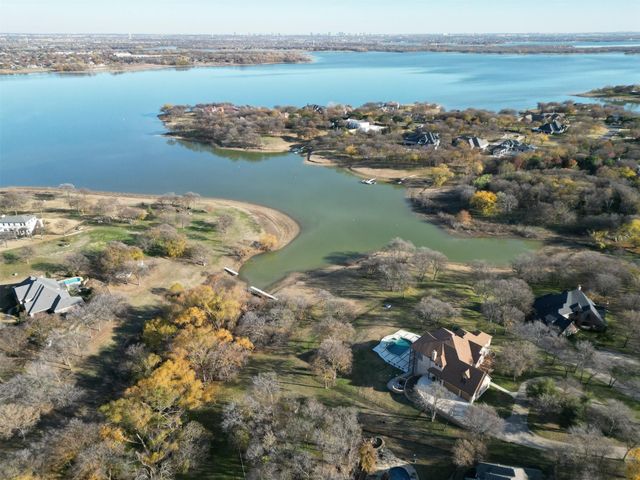 6537 Shoreline Drive, Little Elm, TX 75068