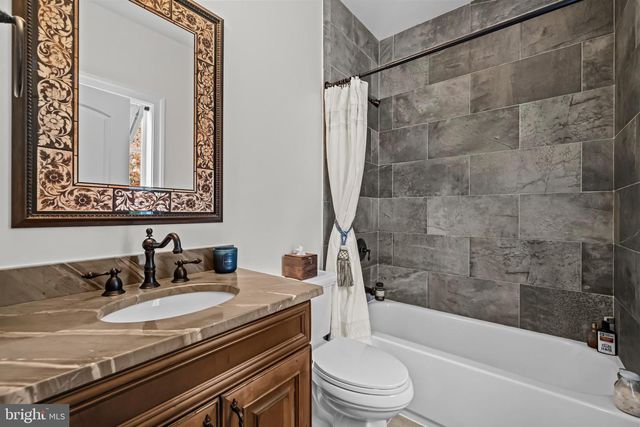 7800 GOLD FLINT CT, Clifton, VA 20124