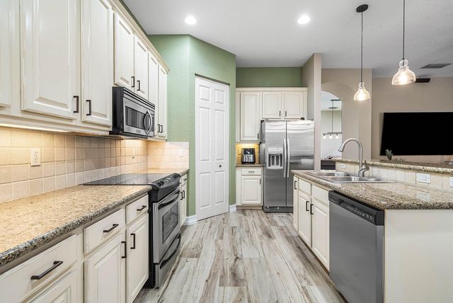 8564 BREEZY OAK Way, Boynton Beach, FL 33473