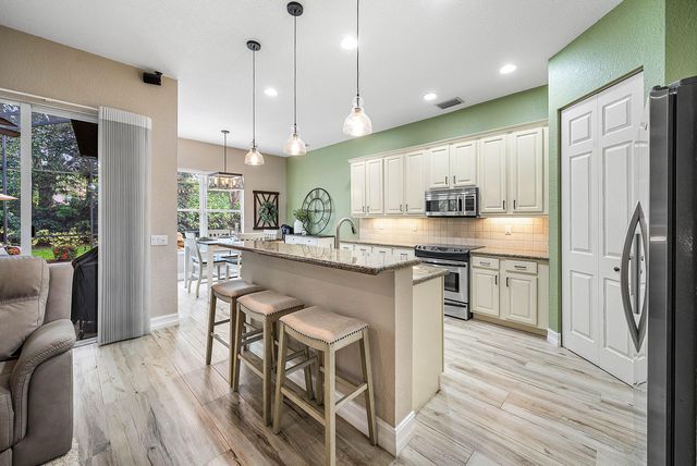 8564 BREEZY OAK Way, Boynton Beach, FL 33473