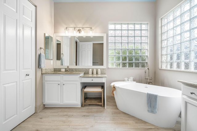 8564 BREEZY OAK Way, Boynton Beach, FL 33473