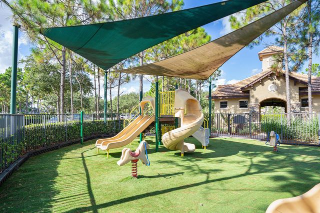 8564 BREEZY OAK Way, Boynton Beach, FL 33473