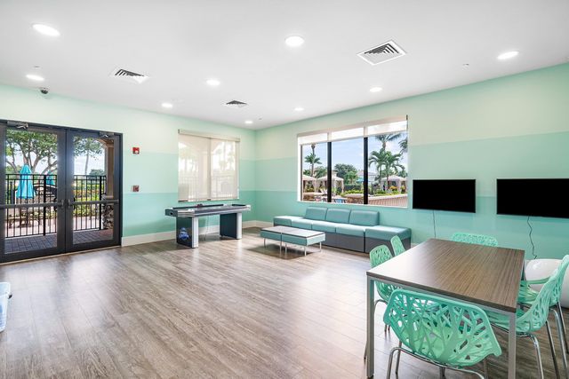 8564 BREEZY OAK Way, Boynton Beach, FL 33473