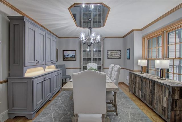 3920 Woodcrest Court, Eau Claire, WI 54701