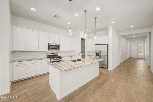 19610 W AVALON Drive, Buckeye, AZ 85396