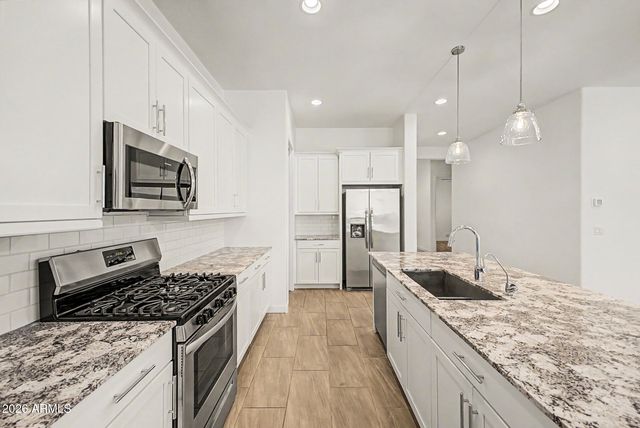 19610 W AVALON Drive, Buckeye, AZ 85396
