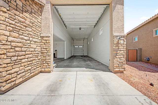 19610 W AVALON Drive, Buckeye, AZ 85396