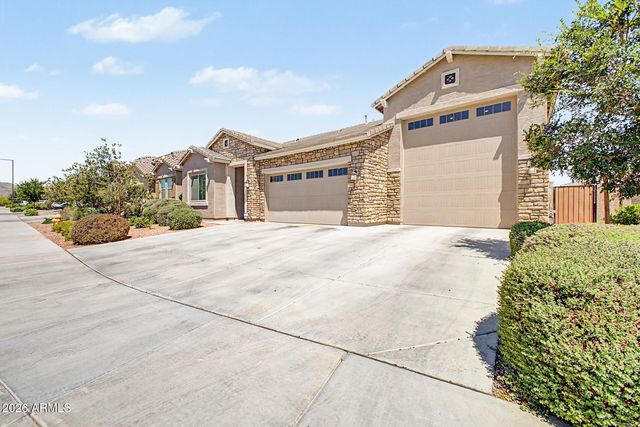 19610 W AVALON Drive, Buckeye, AZ 85396