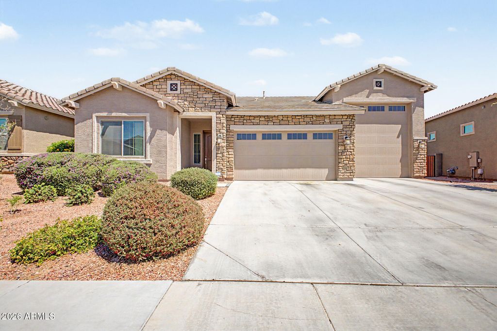 19610 W AVALON Drive, Buckeye, AZ 85396