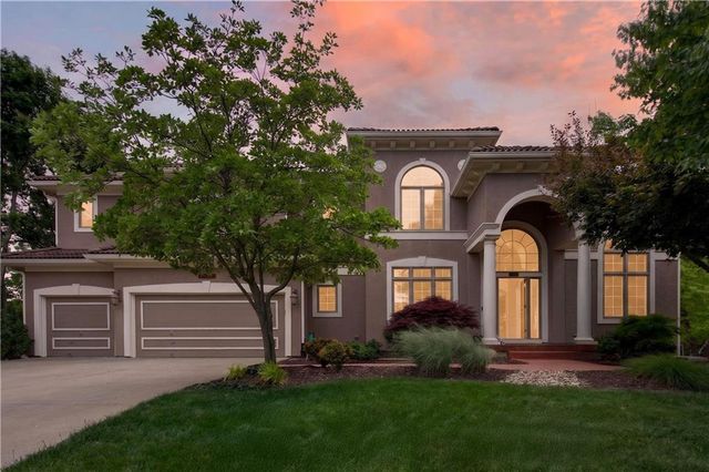 20619 W 88th Street, Lenexa, KS 66220