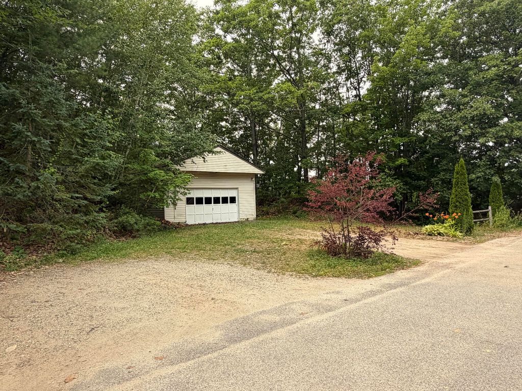 21 7th Street, Auburn, ME 04210 — photo 3
