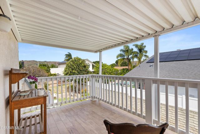 635 W Velarde Drive, Thousand Oaks, CA 91360