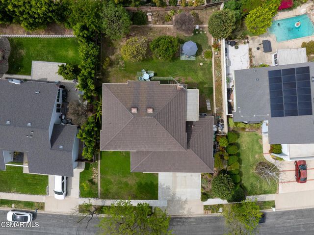 635 W Velarde Drive, Thousand Oaks, CA 91360