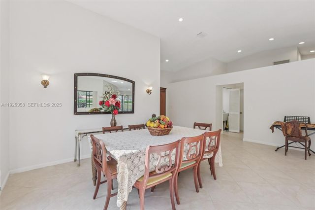 22792 Marbella Cir, Boca Raton, FL 33433