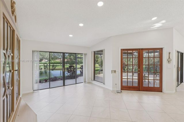 22792 Marbella Cir, Boca Raton, FL 33433