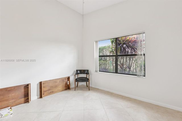 22792 Marbella Cir, Boca Raton, FL 33433