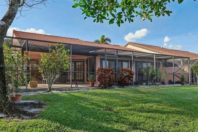 22792 Marbella Cir, Boca Raton, FL 33433