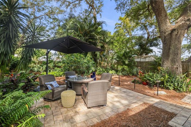 1738 SAN MATEO DRIVE, Dunedin, FL 34698