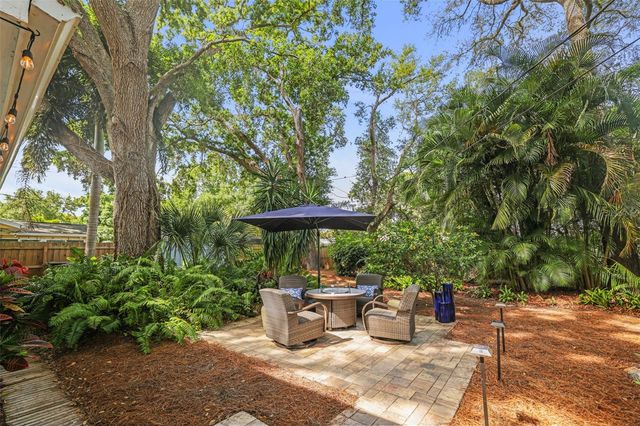 1738 SAN MATEO DRIVE, Dunedin, FL 34698