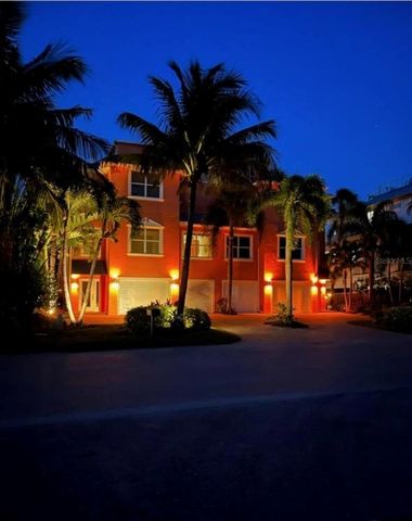 467 CANAL ROAD 467, Sarasota, FL 34242