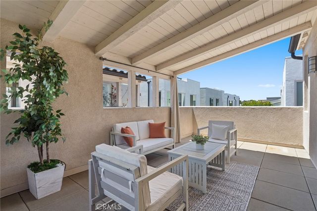 5246 Pacific Terrace, Hawthorne, CA 90250