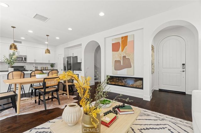 5246 Pacific Terrace, Hawthorne, CA 90250