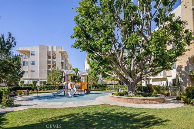 5246 Pacific Terrace, Hawthorne, CA 90250