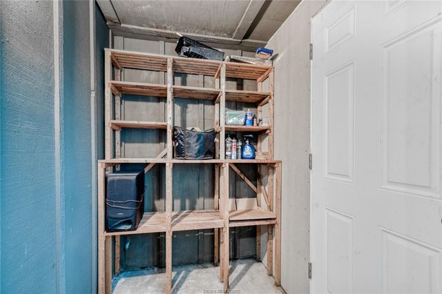 4401 Carter Creek Parkway 15, Bryan, TX 77802