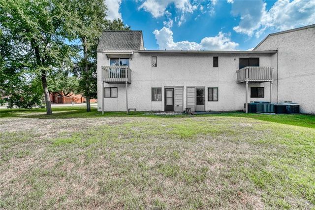 4401 Carter Creek Parkway 15, Bryan, TX 77802