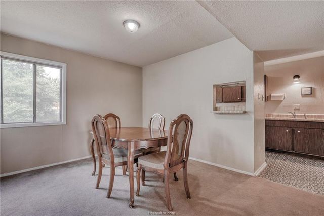 4401 Carter Creek Parkway 15, Bryan, TX 77802