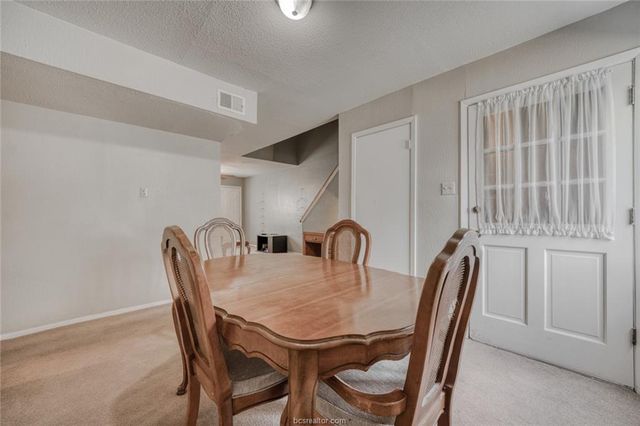 4401 Carter Creek Parkway 15, Bryan, TX 77802