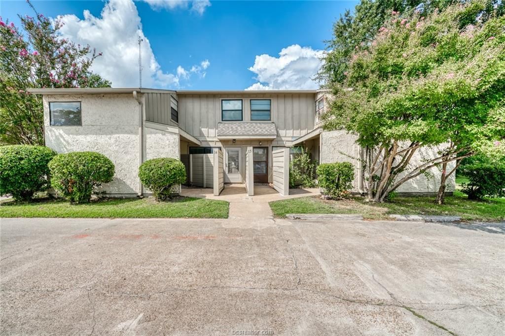 4401 Carter Creek Parkway 15, Bryan, TX 77802
