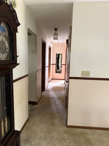 1301 ERIE Street, Saegertown, PA 16433