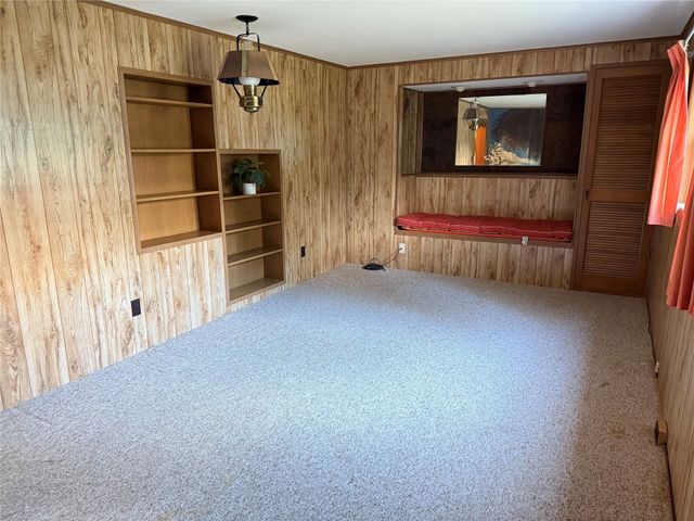 1301 ERIE Street, Saegertown, PA 16433