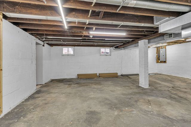 194 Clay Street, Rochester, PA 15074