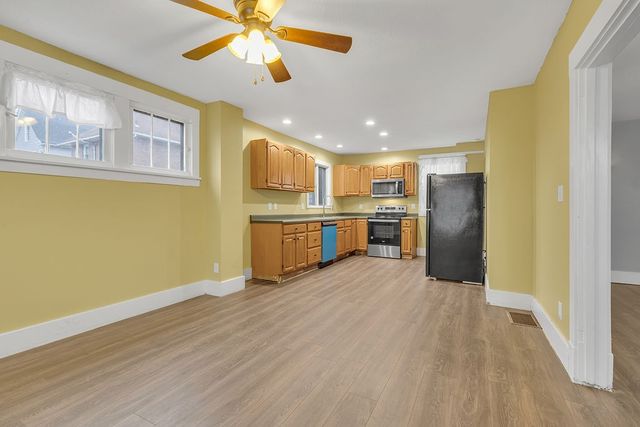 194 Clay Street, Rochester, PA 15074