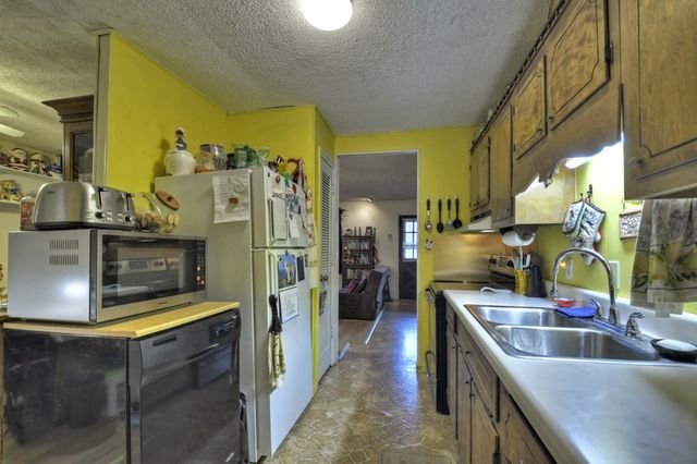 2800 Mobile Road, Copperhill, TN 37317