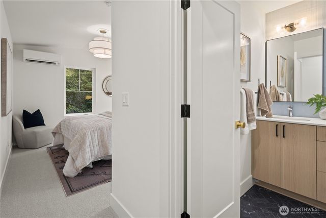 333 18th Avenue, Kirkland, WA 98033