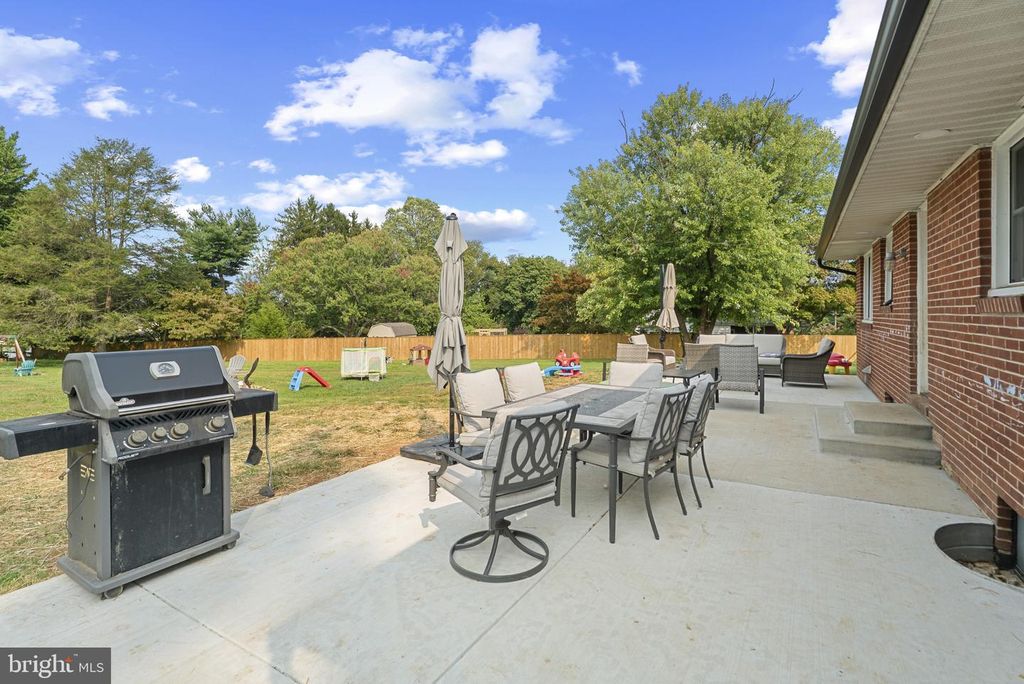 212 NICODEMUS RD, Reisterstown, MD 21136